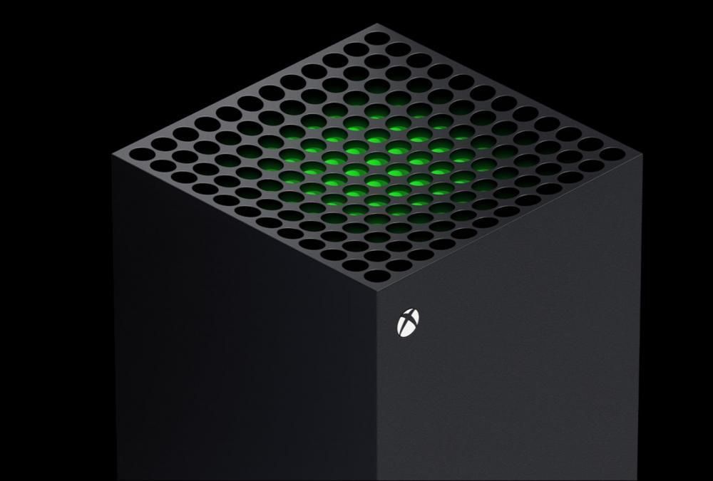 斯宾塞签名版 Xbox Series X 游戏机拍卖价格增至 3200 美金