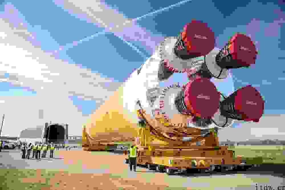 NASA 将于 2 月开展第二次 SLS 中重型火箭点火实验