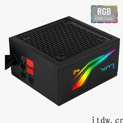 AeroCool 发布 LUX RGB 850M 电源：半模块化设计，13 种灯效