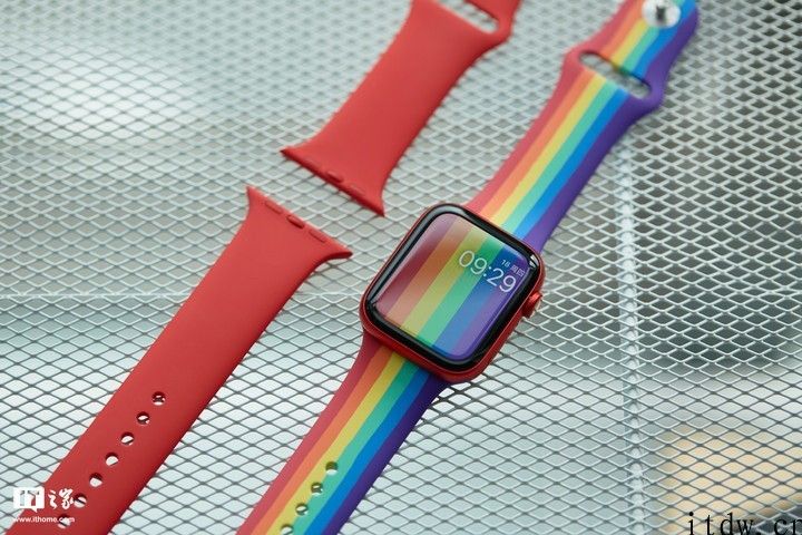 Apple Watch Series 6 体验：更健康、更便捷、更节电