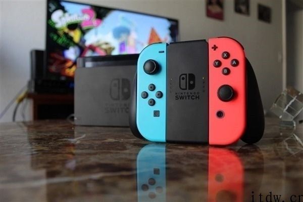 腾讯首度公布国行 Switch 销量：超 100 万部