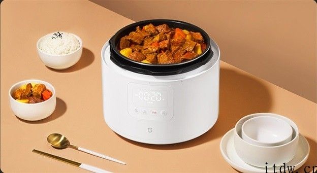 399 元，小米智能电压力锅 5L 上架：可煮 20 碗米饭