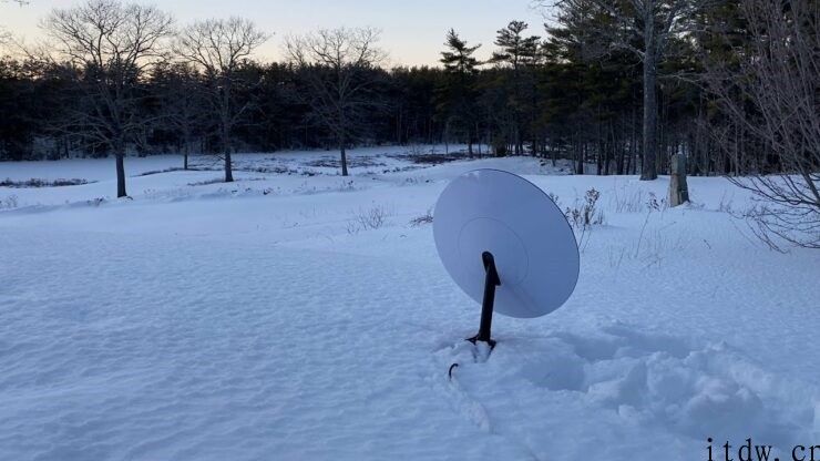 SpaceX 星链卫星互联网服务网速已达 200Mbps