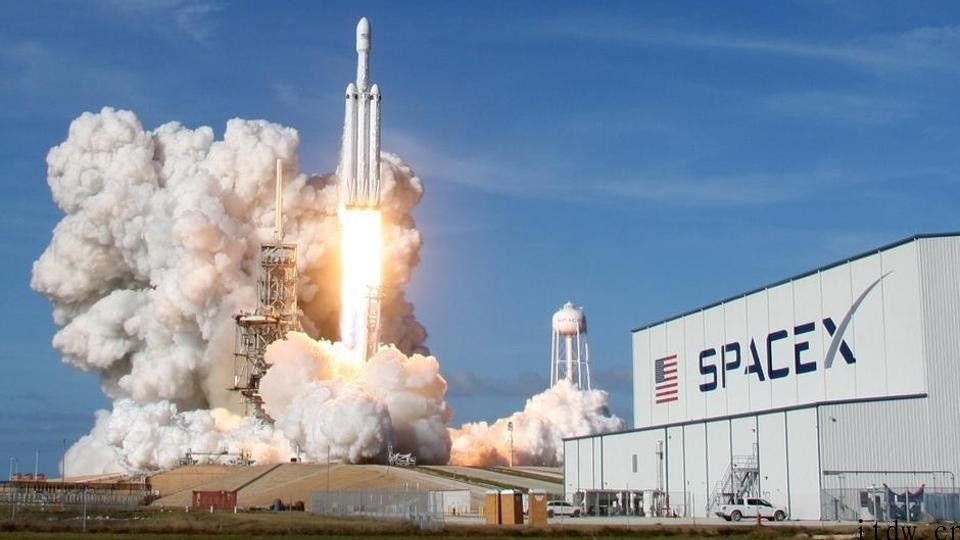 SpaceX 再融资 3.14 亿美金，这轮融资总额达 11.6 亿美金