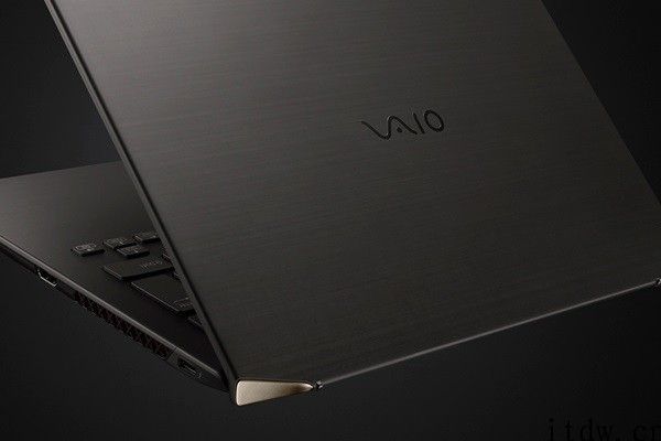 11888 元起，新款 VAIO Z 明日来临