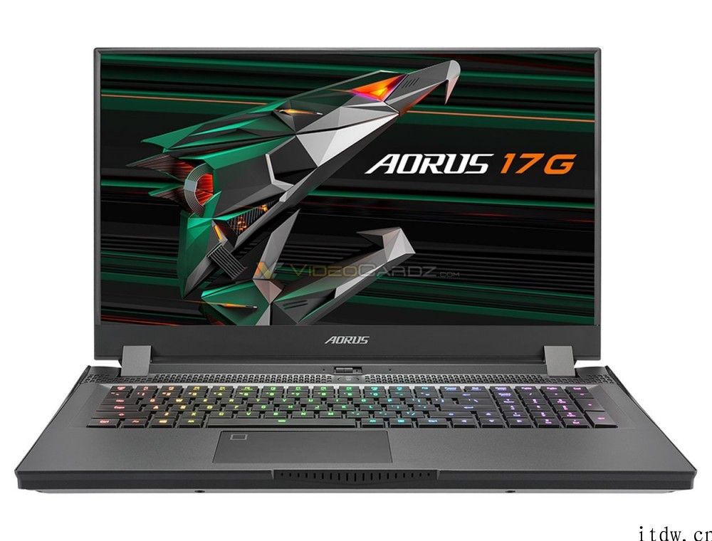 技嘉主板 AORUS/AERO/G 系列产品笔记本预热：搭载 H45 处理器，较大  17.3 英寸显示屏