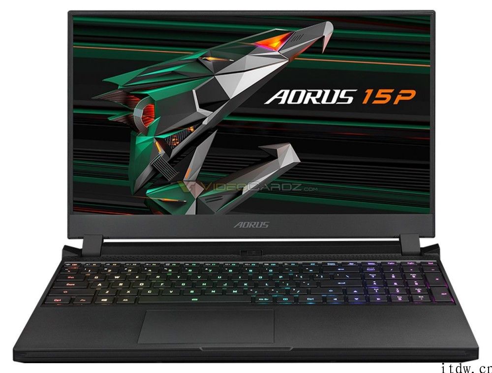 技嘉主板 AORUS/AERO/G 系列产品笔记本预热：搭载 H45 处理器，较大  17.3 英寸显示屏