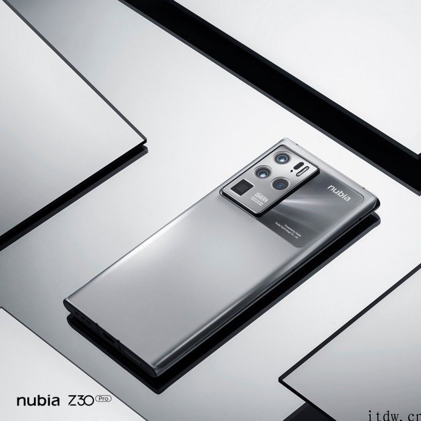 nubia Z30 Pro 预热：搭载骁龙 888，适用 120W 闪充与 50 倍变焦