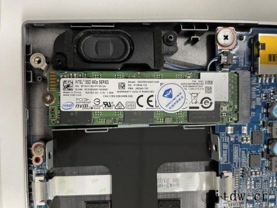 【IT之家评测室】机械师 F117RTX 3050 Laptop 和 11 代 H45 酷睿 es/2021/7/929545eb-a128-4e4b