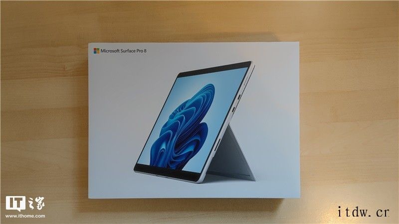 微软 Surface Pro 8 首发开箱图赏及使用初体验.