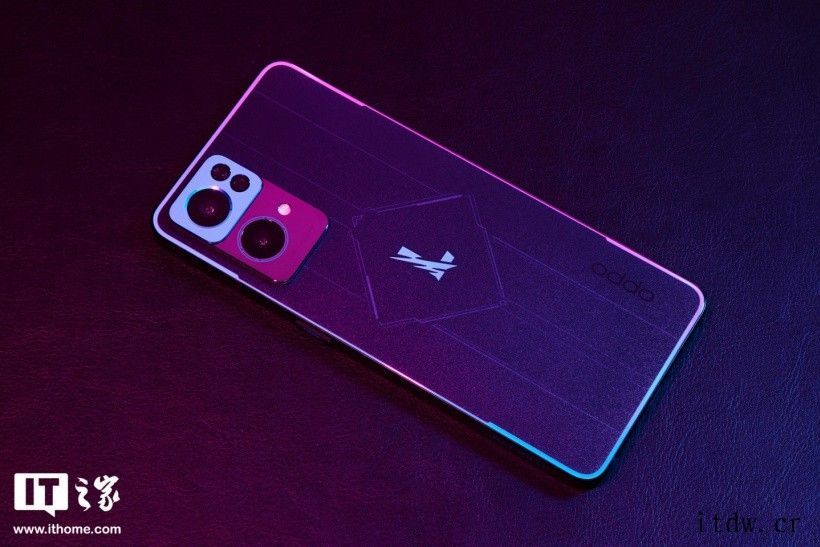 【IT之家开箱】OPPO Reno7 Pro 英雄联盟手游限