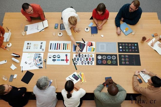 美杂志首次揭秘苹果总部 Apple Park 内部:安静、宁