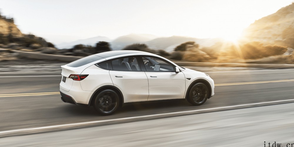 特斯拉首批采用 4680 电池 Model Y 有望一季度末