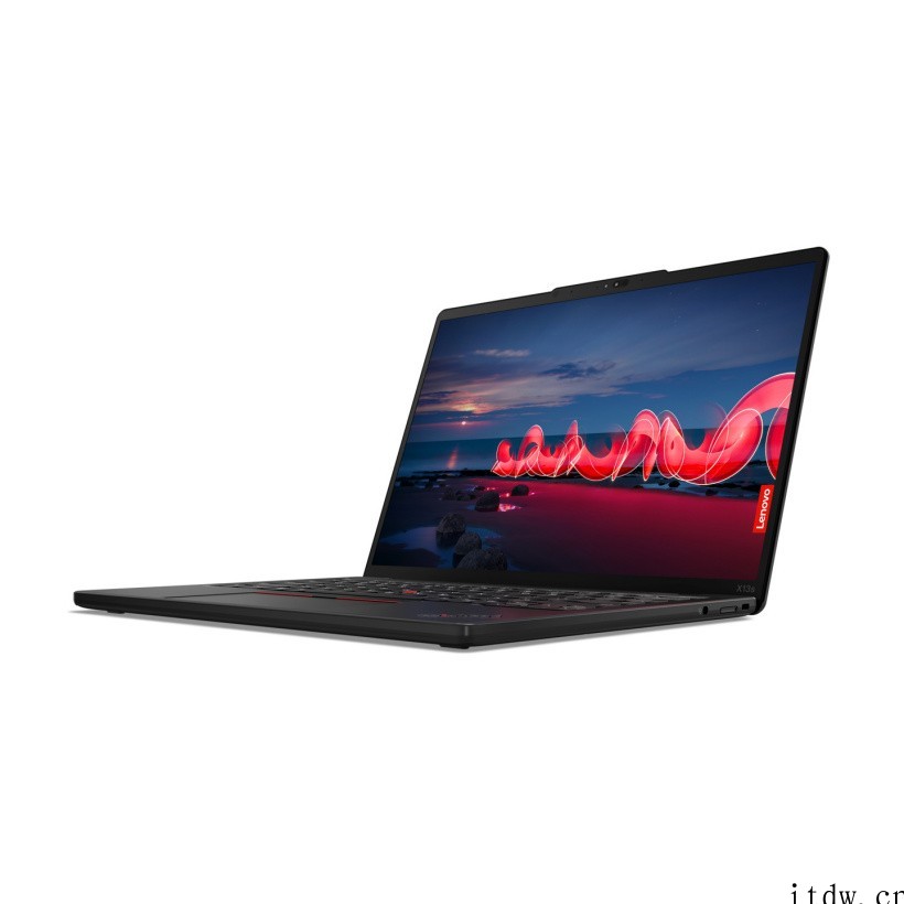 ThinkPad X13s 官方图赏:搭载骁龙 8cx Ge