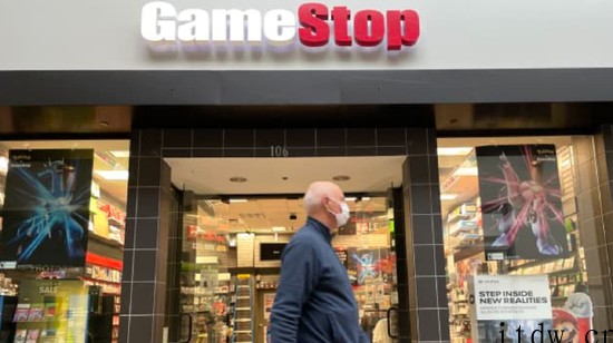 GameStop 第四季度财意外亏损:股价跌 8%,市值较去