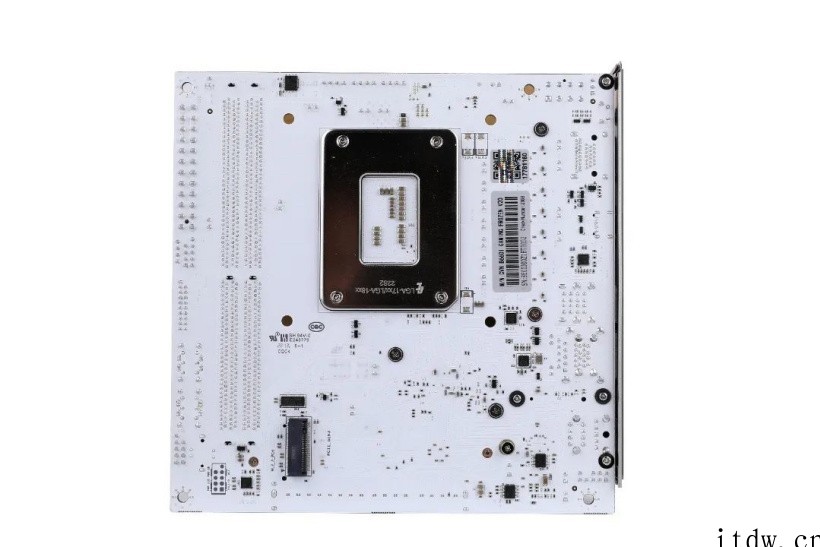 999元,七彩虹发布 B660I 纯白 PCB ITX 主板