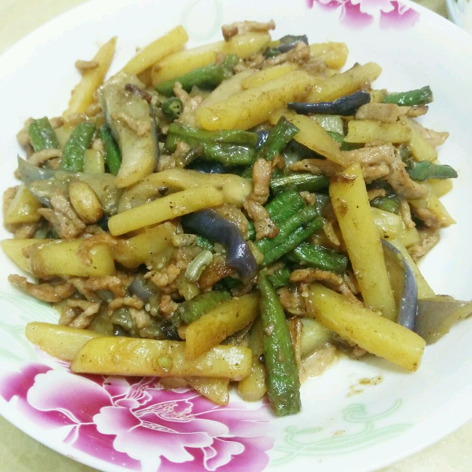 炒肉丝用什么锅炒(炒肉丝用什么淀粉最好)