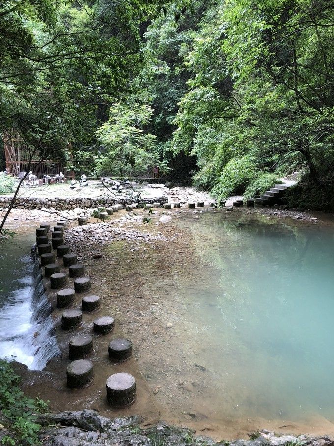 中呗大峡谷在哪里(米仓山大峡谷最佳时间)