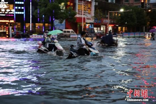 枝江暴雨最新预警(湖北暴雨已致8人遇难)