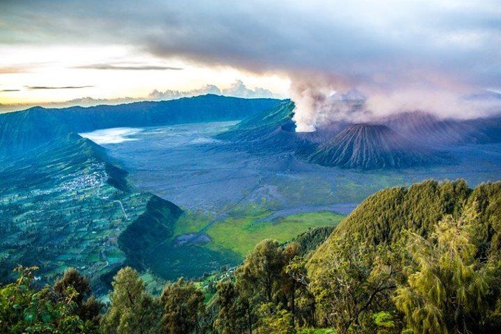 包含火山你在哪的词条