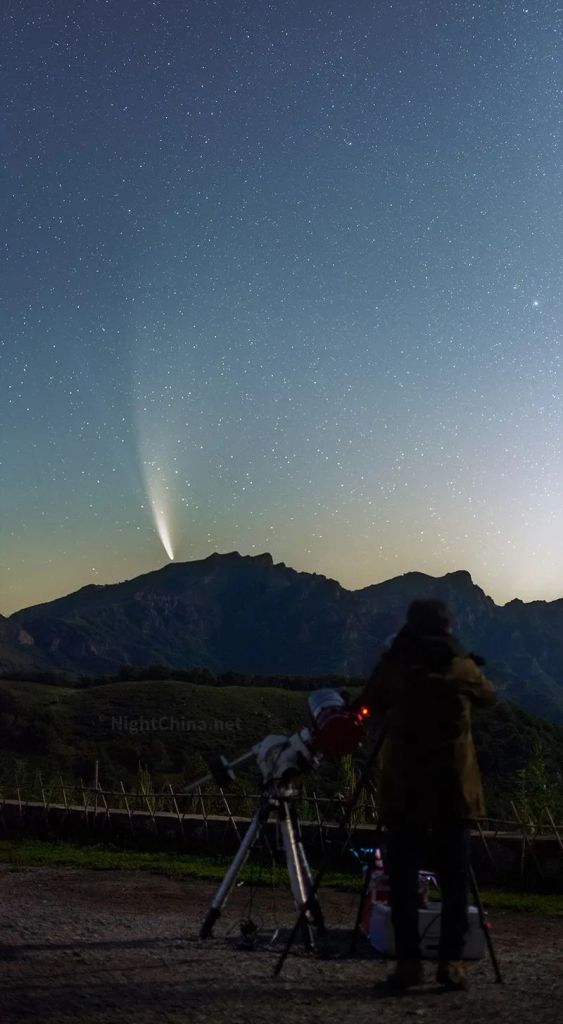 早上启明星在哪方升起(早上的启明星在什么方向升起)