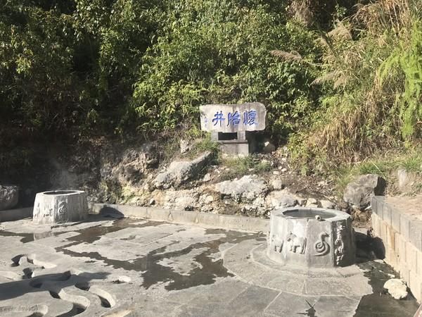 腾冲瑞丽在哪里(腾冲瑞丽芒市旅游攻略)