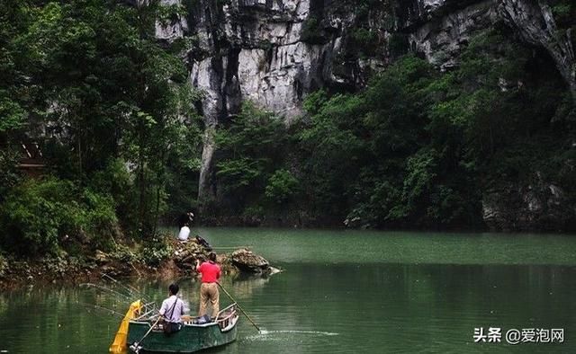 贵阳南江大峡谷在哪里(贵阳南江大峡谷门票价格)