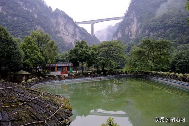 贵阳南江大峡谷在哪里(贵阳南江大峡谷门票价格)