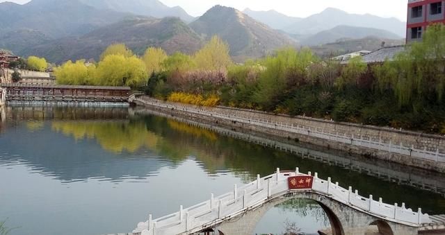 汤峪在哪里(东汤峪和西汤峪哪个好)