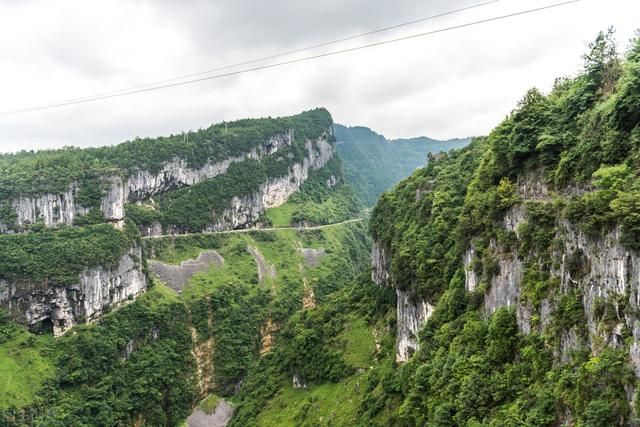 重庆必打卡的7个景点(重庆旅游必去景点图片)