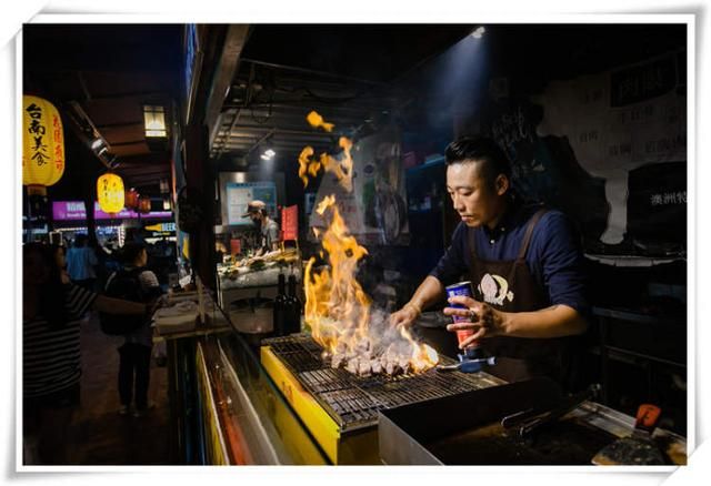 上海锦江士林夜市在哪(上海士林夜市在哪里)