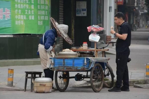 斗笠在哪买(斗笠在舞蹈中的运用论文)