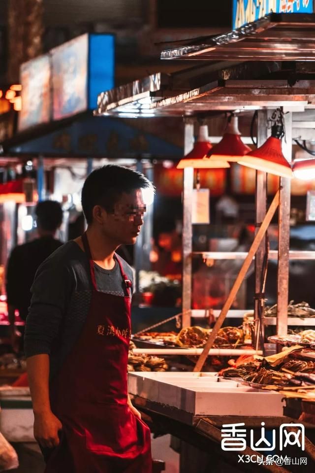 珠海夏湾夜市在哪里(珠海夏湾夜市摊位费多少钱)