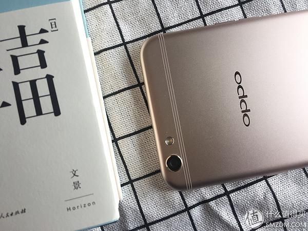 oppor9s闪光灯在哪(oppor9splus二手价格)