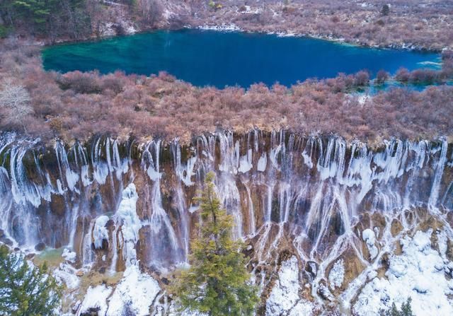 瀑布在哪里呢(广安瀑布在哪里)