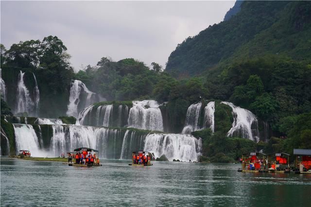 广西德天瀑布在哪个市(广西德天瀑布在哪里)