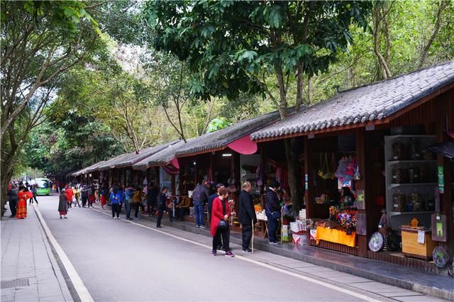 广西德天瀑布在哪个市(广西德天瀑布在哪里)