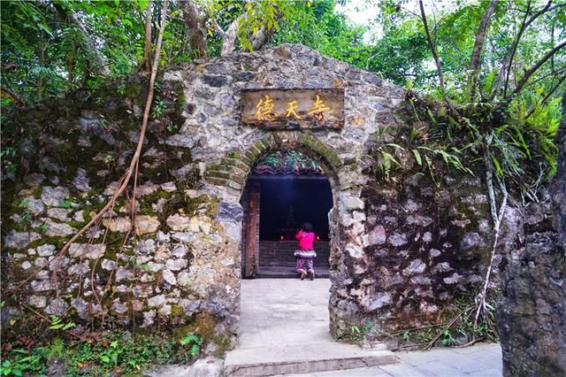 广西德天瀑布在哪个市(广西德天瀑布在哪里)